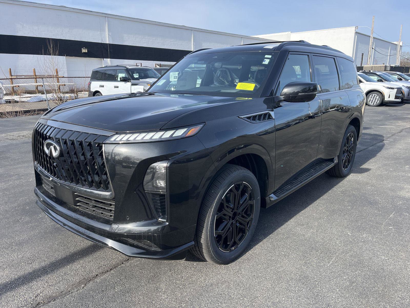 New 2026 INFINITI QX80 4WD w/ Sport Exterior Package image 7