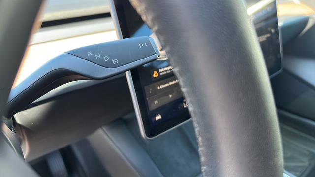 Used 2021 Tesla Model 3 Standard Range Plus RWD image 14