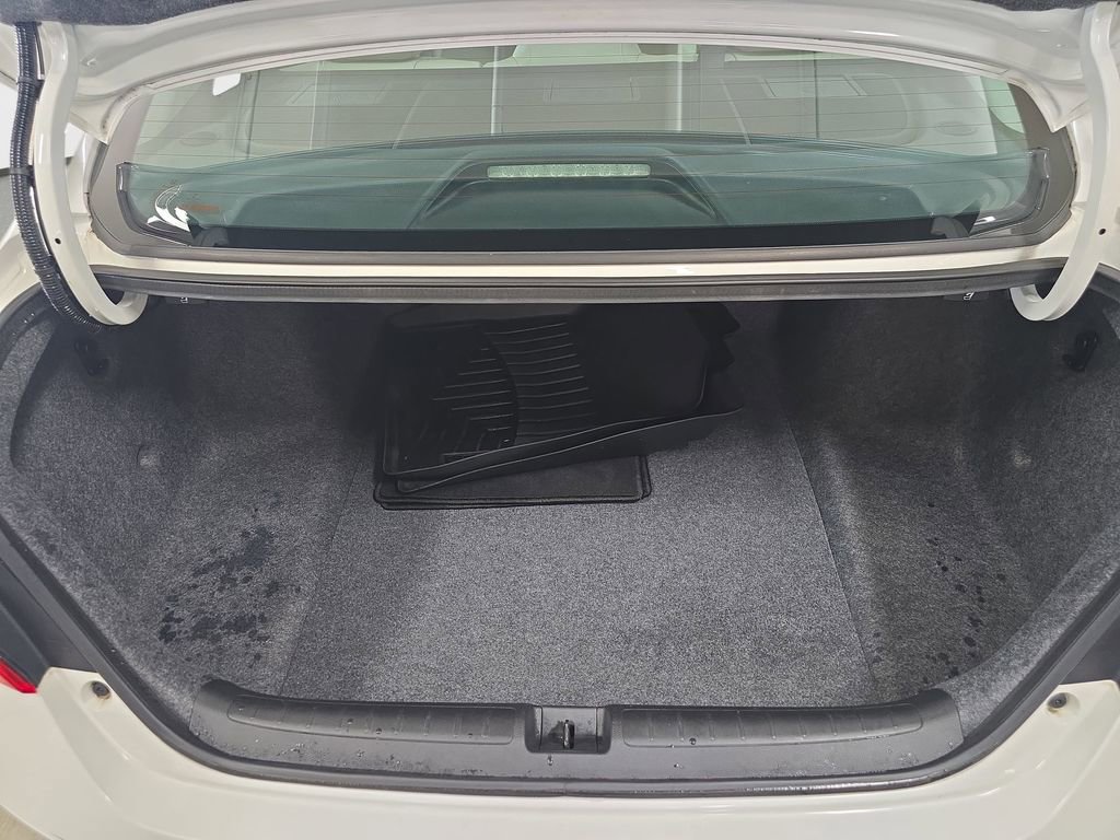 Used 2018 Honda Accord EX-L image 30