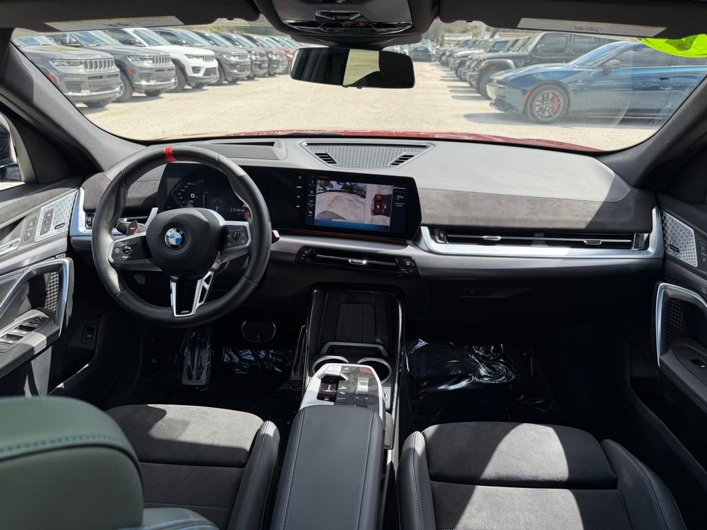 Used 2025 BMW X2 M35i w/ Premium Package image 33