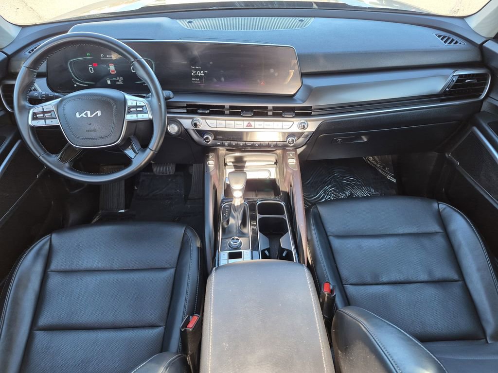 Certified 2025 Kia Telluride S image 15