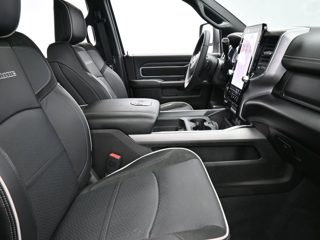 New 2025 RAM 2500 Laramie image 20