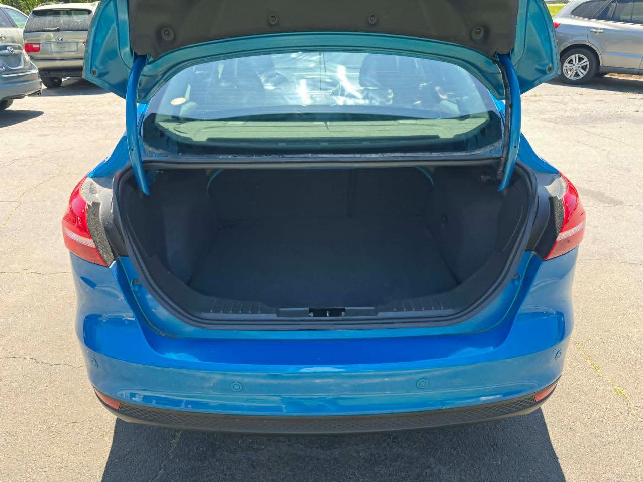 Used 2016 Ford Focus SE image 22