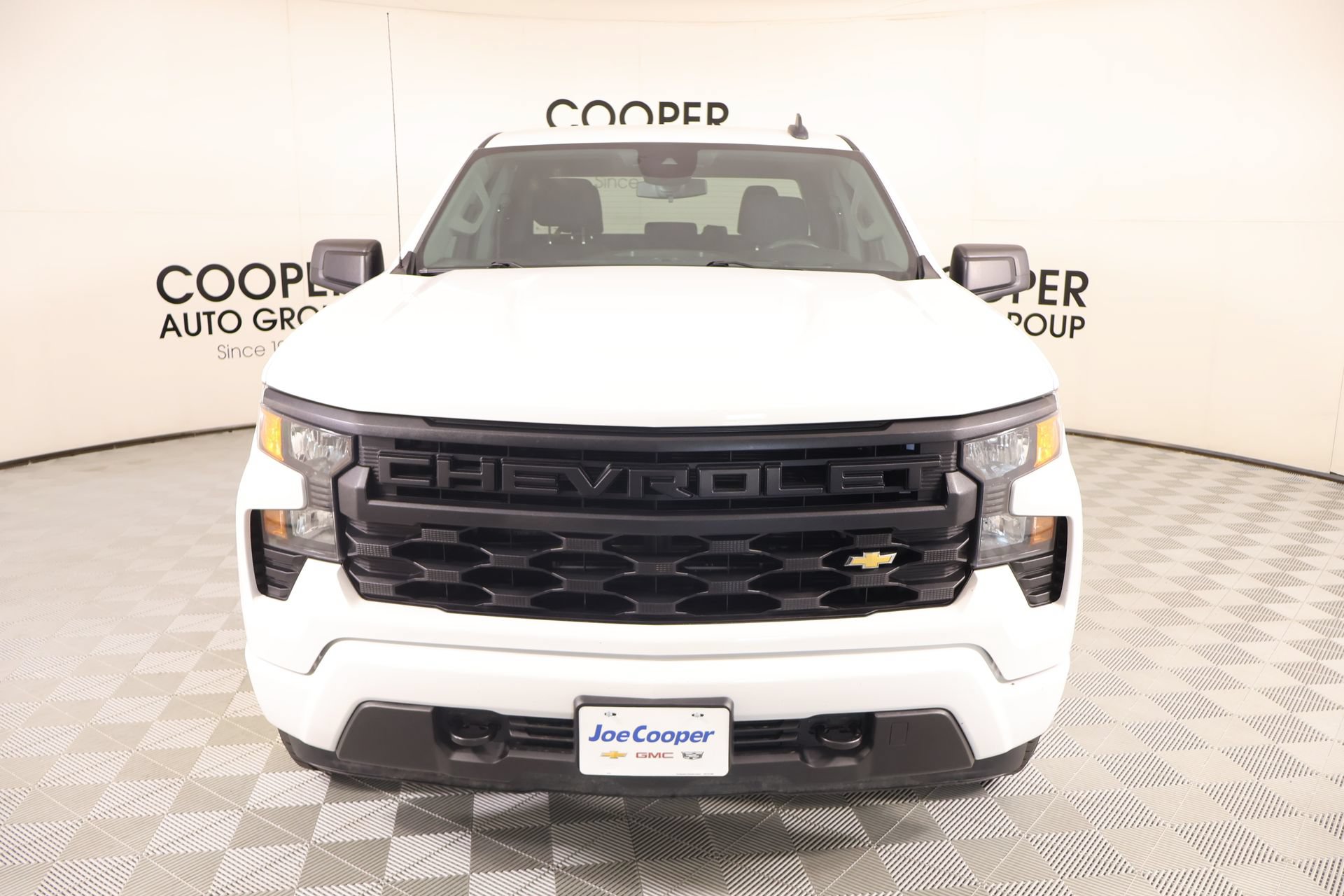 Used 2023 Chevrolet Silverado 1500 Custom AWD/4WD image 8