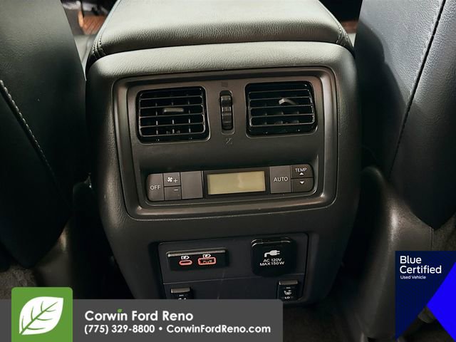 Used 2020 Nissan Pathfinder Platinum image 30
