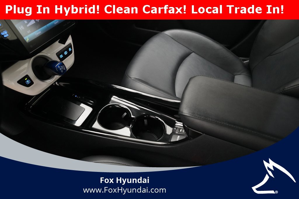 Used 2017 Toyota Prius Prime Premium image 16
