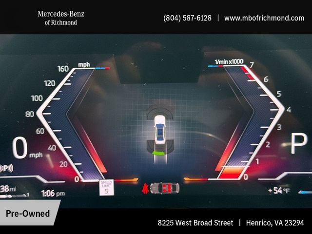 Used 2025 BMW 760i xDrive w/ Premium Package image 27