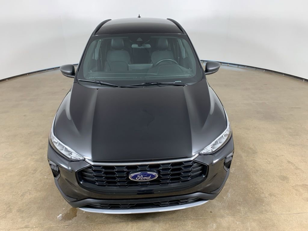 Used 2023 Ford Escape ST-Line w/ Tech Pack #1 image 4