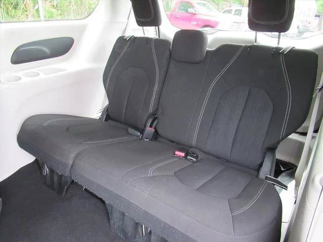 Certified 2023 Chrysler Voyager LX FWD image 32