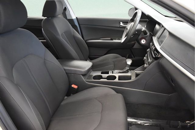 Used 2020 Kia Optima LX image 19