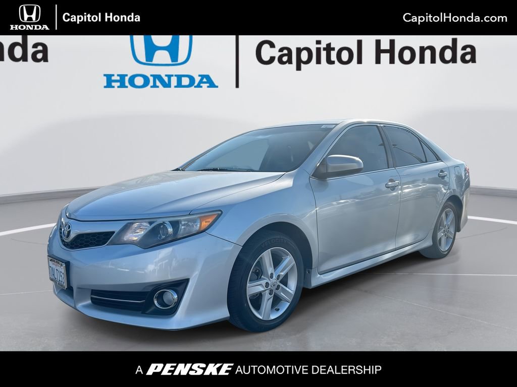 Used 2013 Toyota Camry SE for Sale - Kelley Blue Book