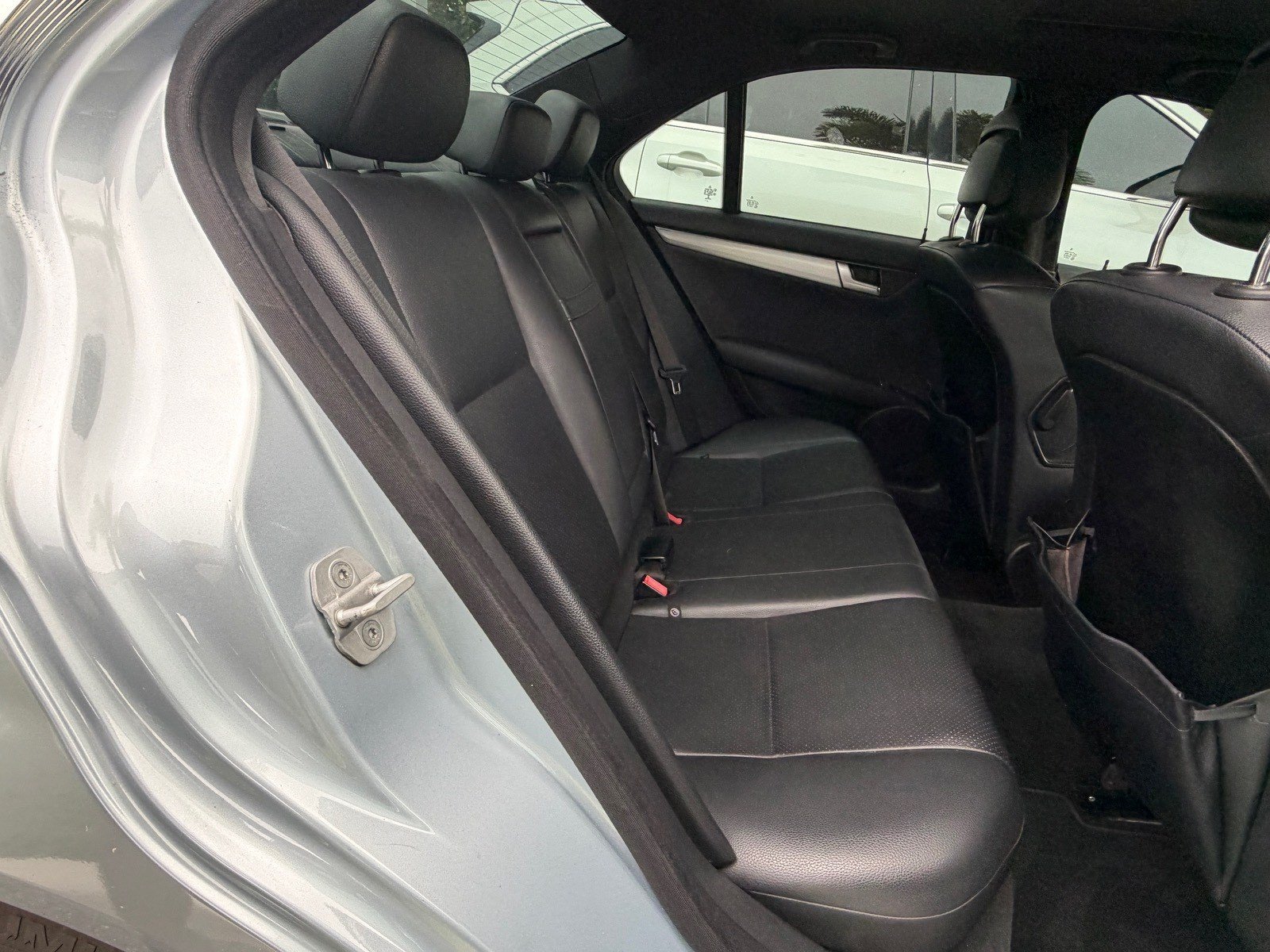 Used 2014 Mercedes-Benz C 250 Sedan image 25