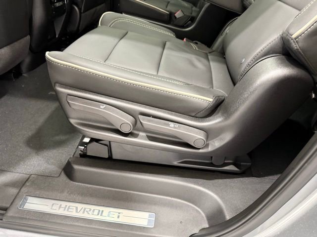 New 2026 Chevrolet Suburban Premier w/ Sun And Tow Package image 20