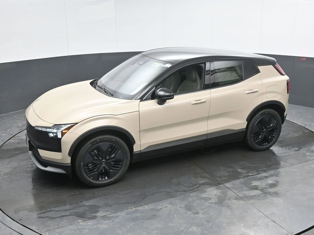 New 2026 Volvo EX30 Cross Country Ultra image 34