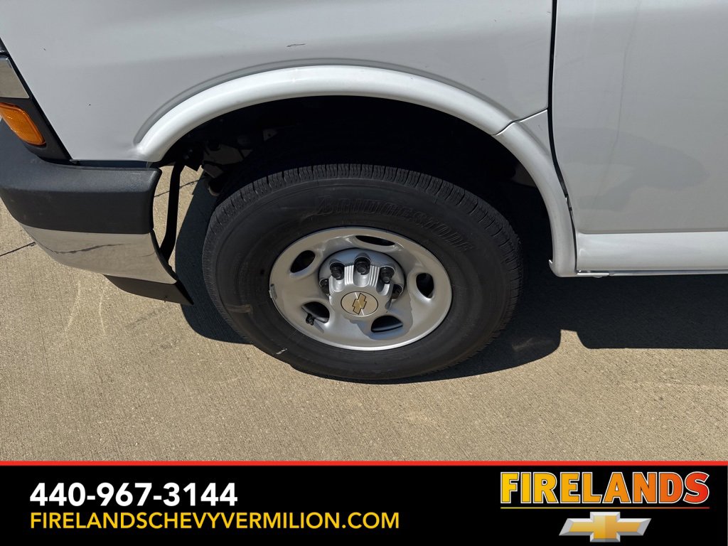 New 2025 Chevrolet Express 2500 Work Van w/ Driver Convenience Package image 36