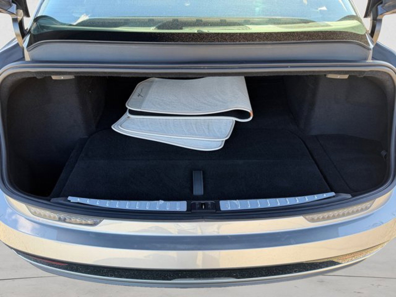 Used 2023 Lucid Air Grand Touring image 19