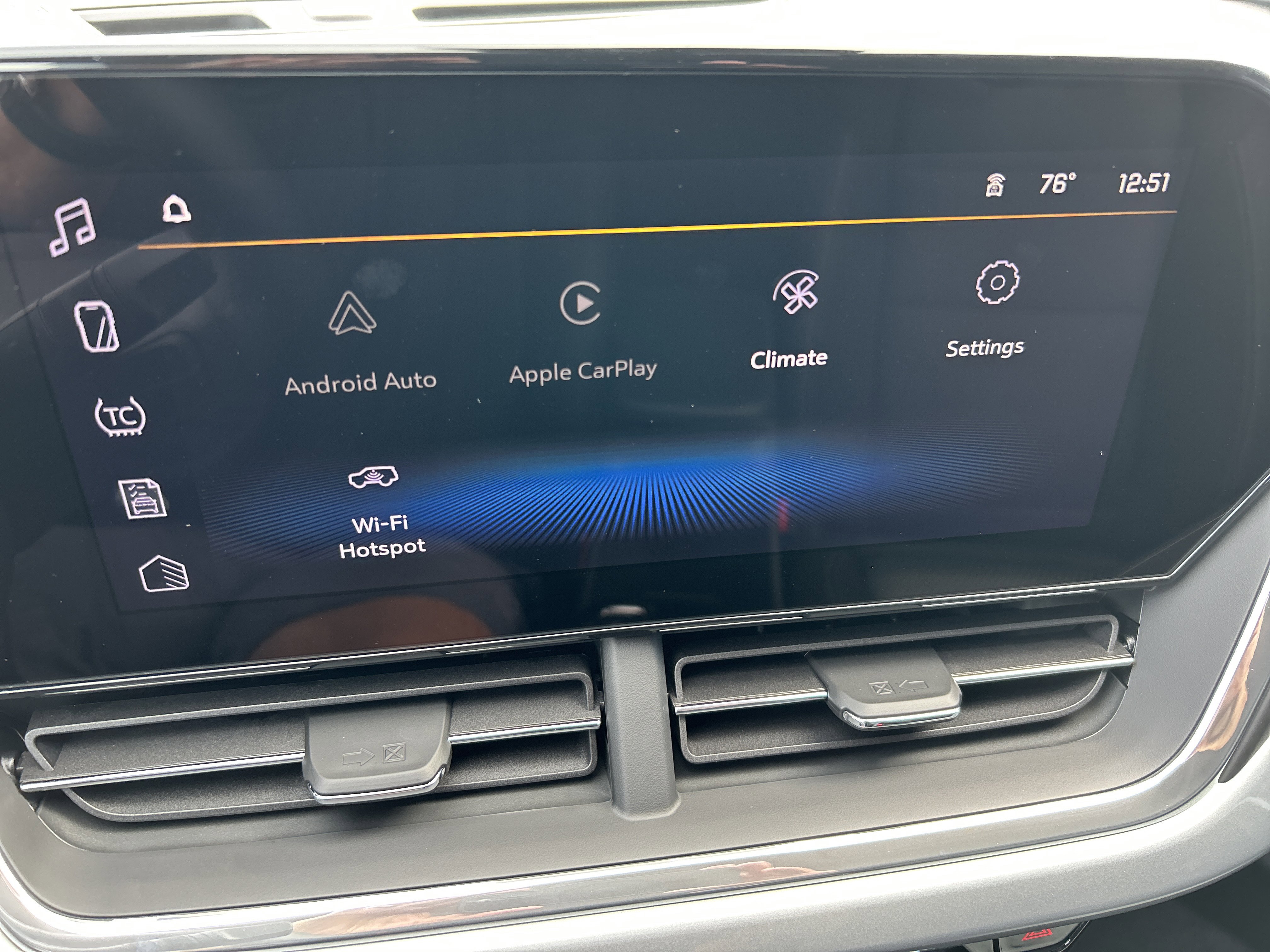 New 2025 Chevrolet Trax LT w/ Driver Confidence Package image 36