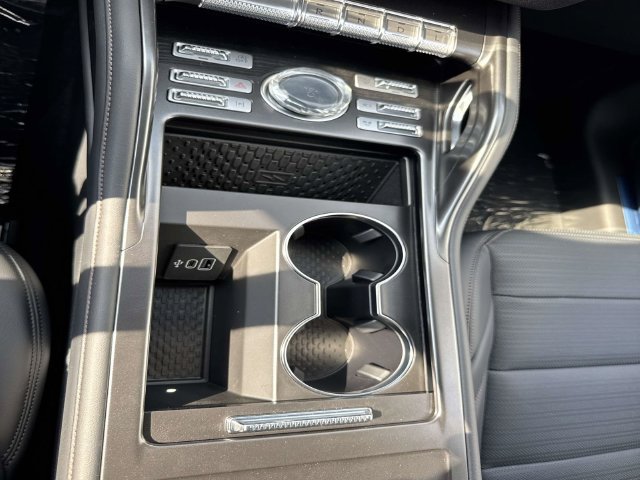 New 2026 Lincoln Nautilus Reserve AWD/4WD image 22