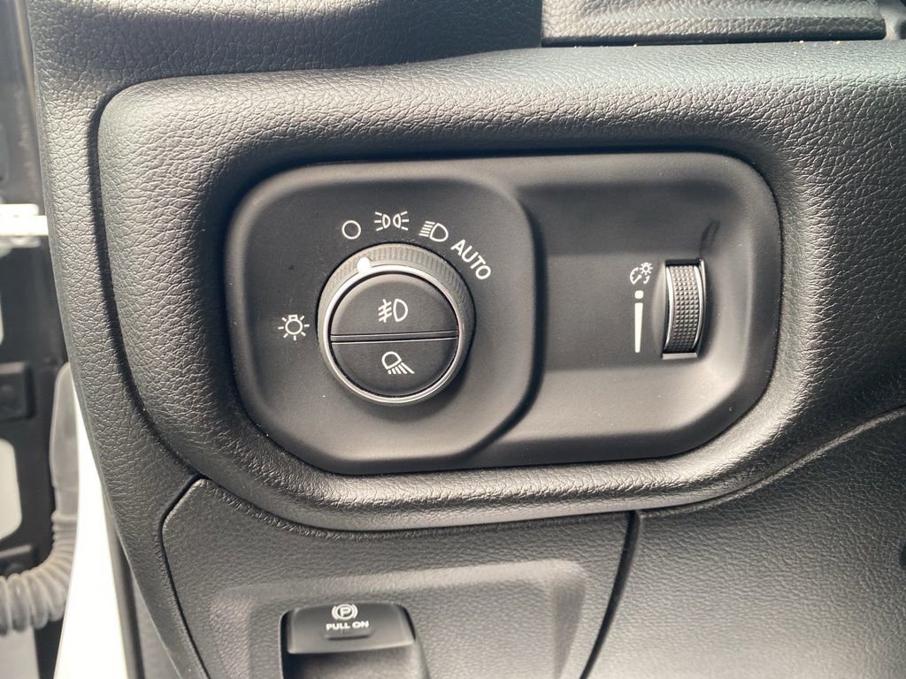 Used 2023 RAM 1500 Big Horn image 14