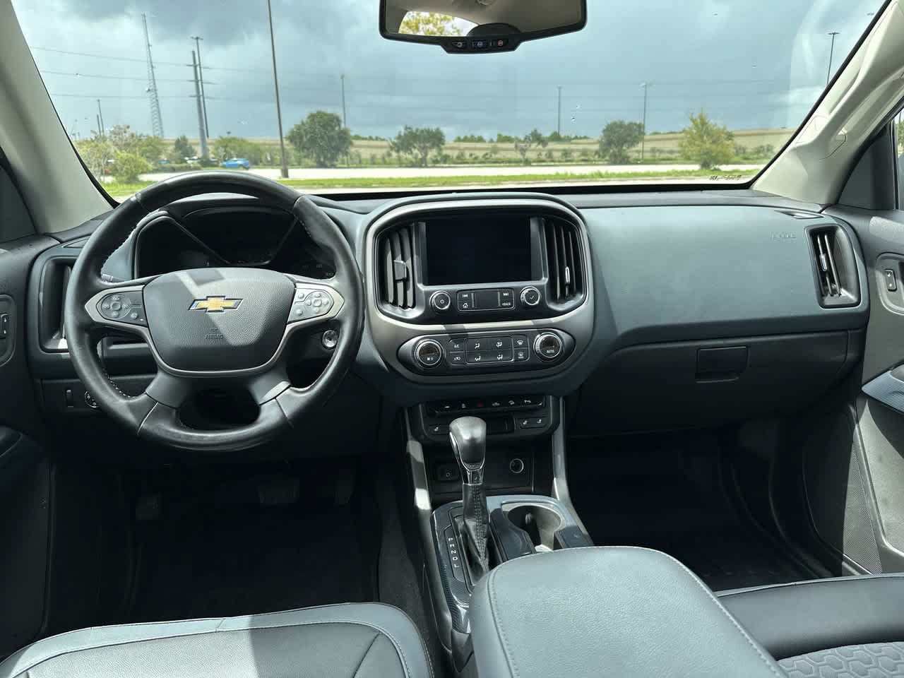 Used 2022 Chevrolet Colorado Z71 RWD image 15