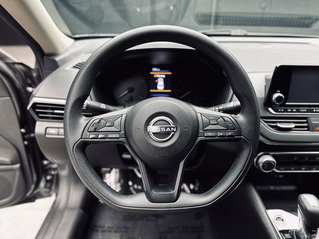 Used 2023 Nissan Altima 2.5 S FWD image 28