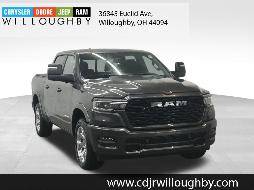 New 2026 RAM 1500 4x4 Crew Cab image 3