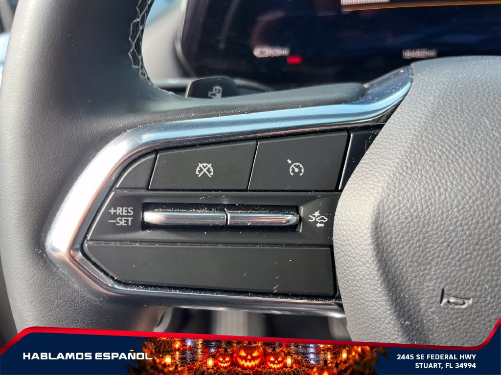 Used 2026 Chevrolet Equinox EV LT FWD image 17