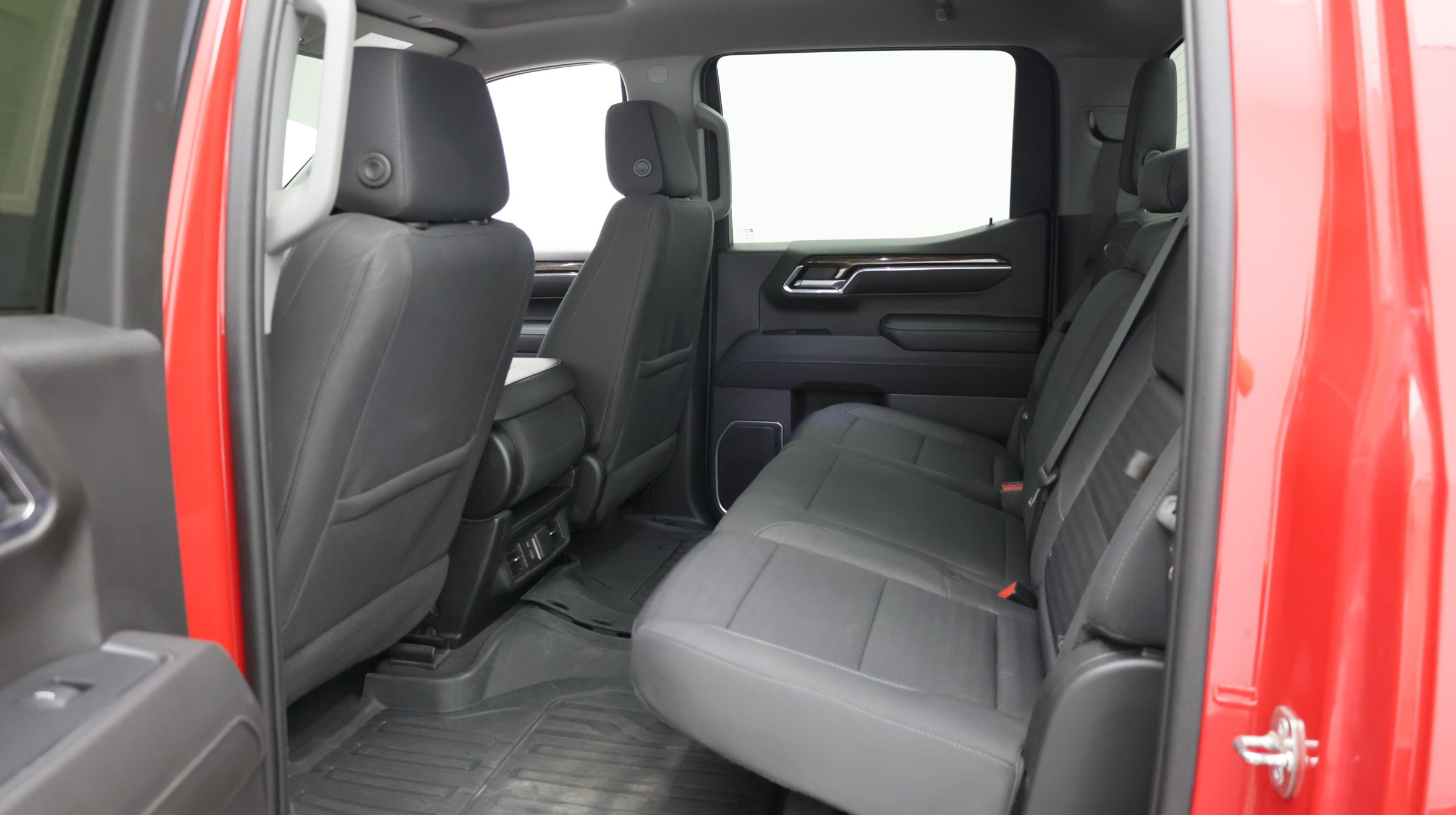 Used 2023 GMC Sierra 1500 Elevation w/ LPO, Elevation Black Package AWD/4WD image 28