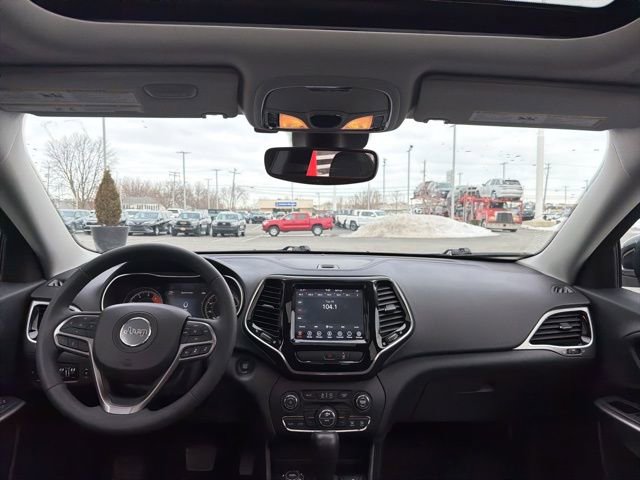 Used 2022 Jeep Cherokee Limited image 13