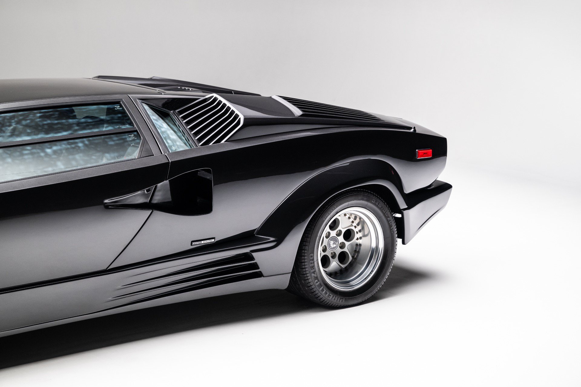 Used 1989 Lamborghini Countach Coupe RWD image 38