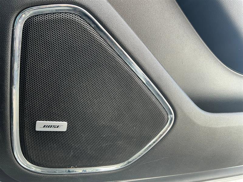 Used 2018 GMC Yukon Denali image 36