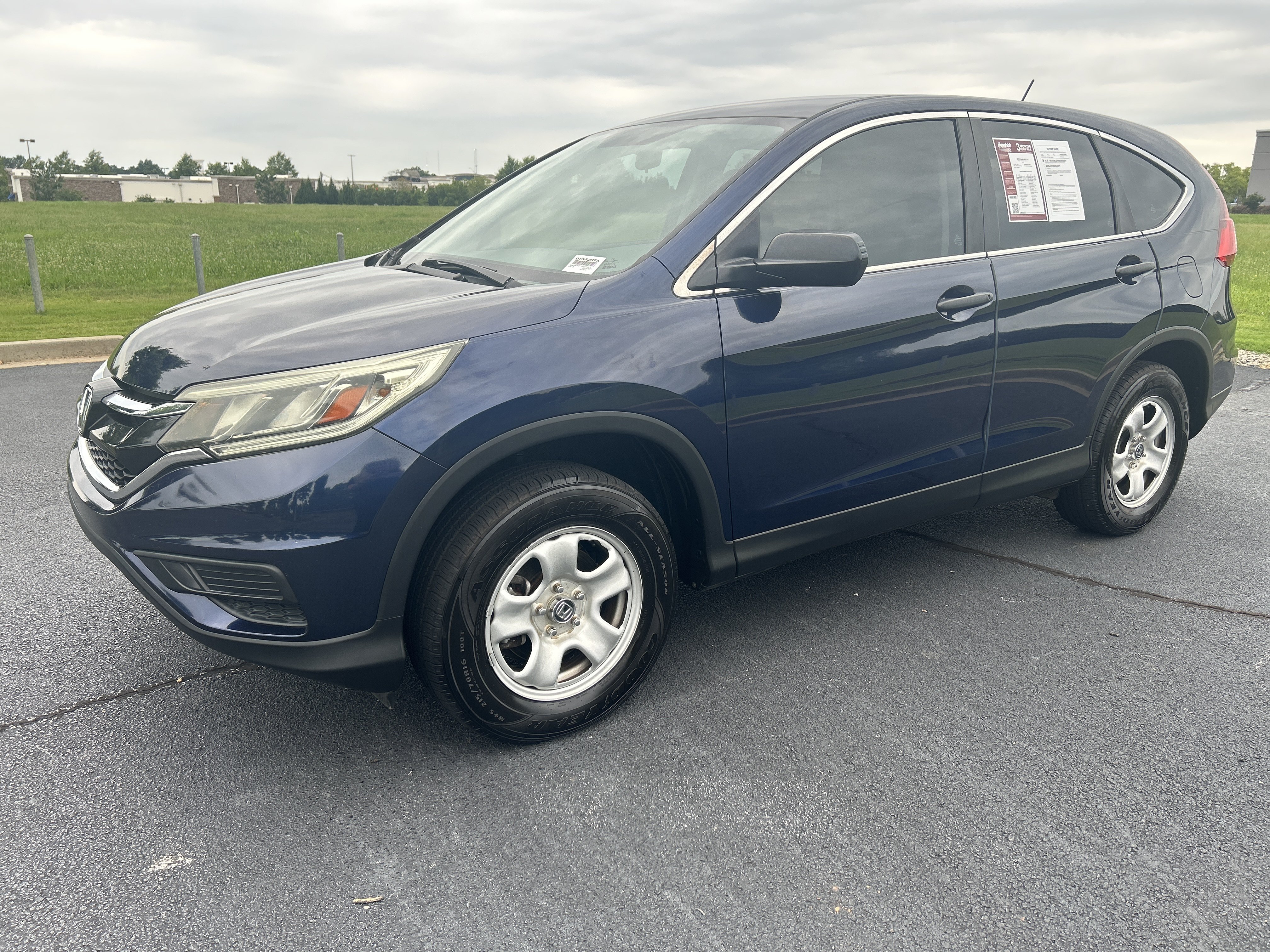 Used 2015 Honda CR-V LX image 6