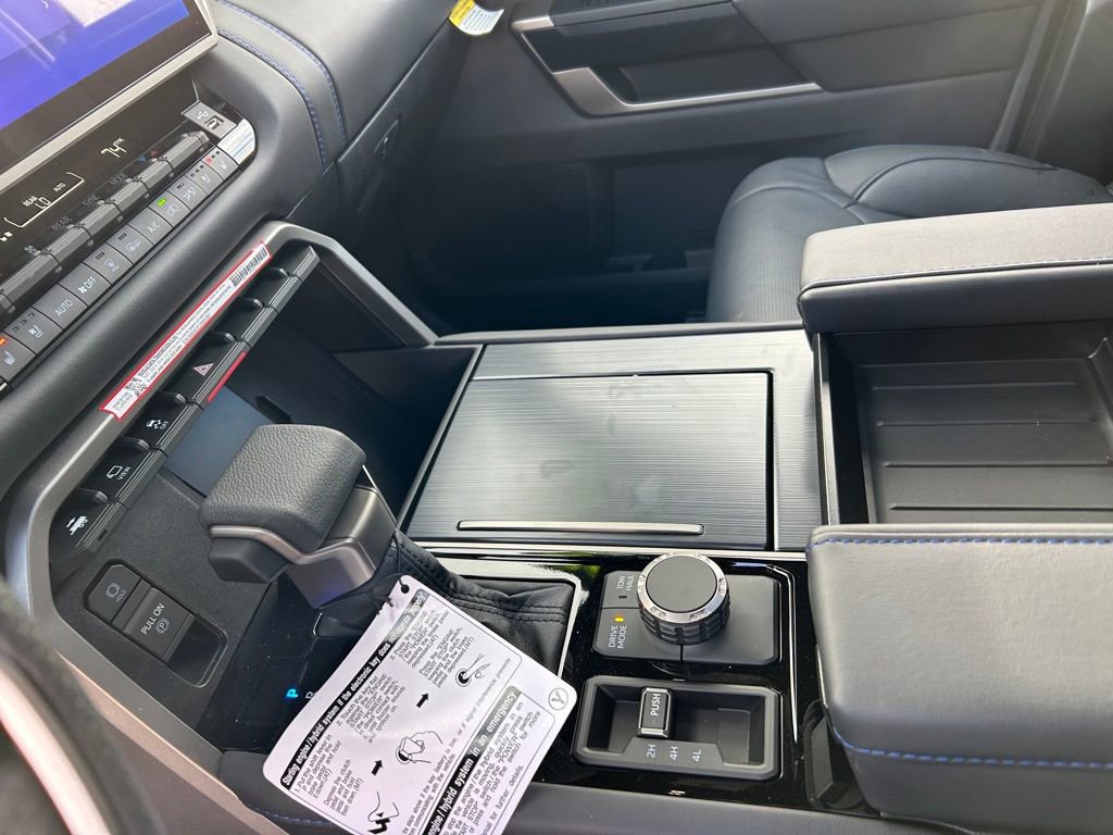 Used 2026 Toyota Sequoia Platinum image 18