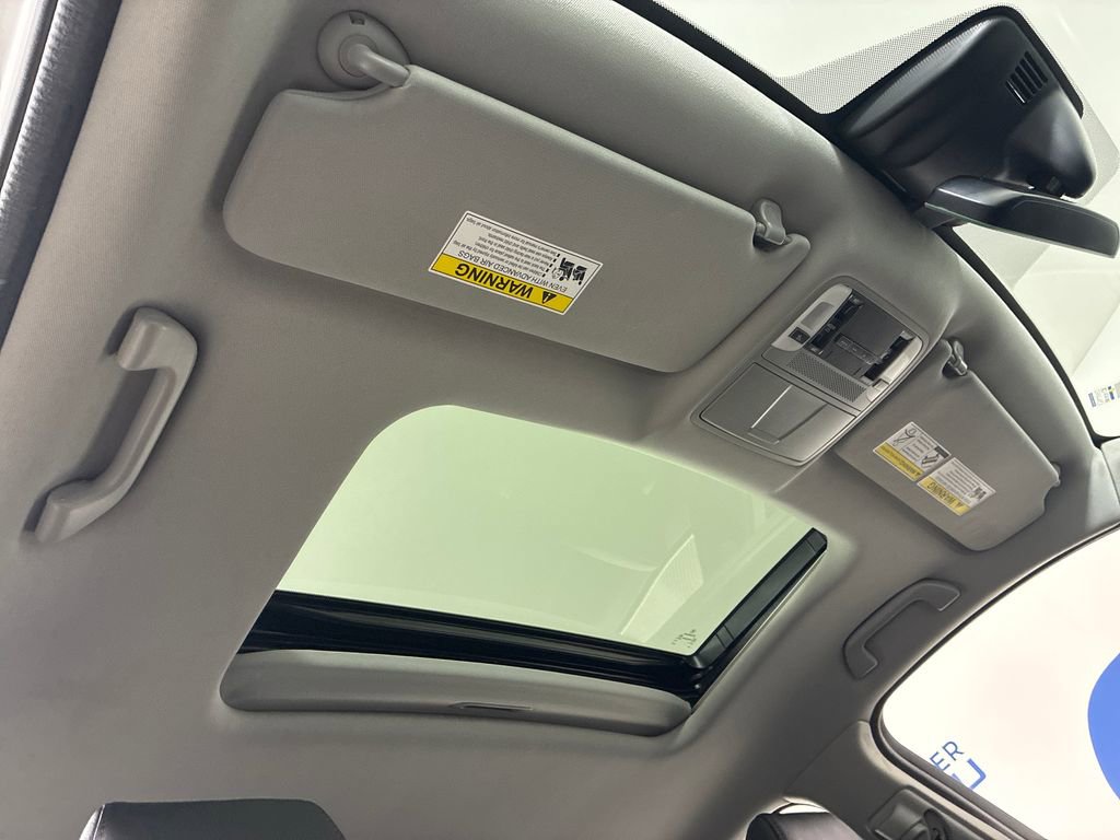 Used 2020 Acura MDX SH-AWD image 32