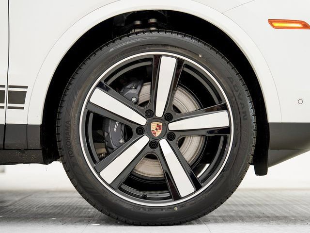 New 2026 Porsche Cayenne Coupe image 31