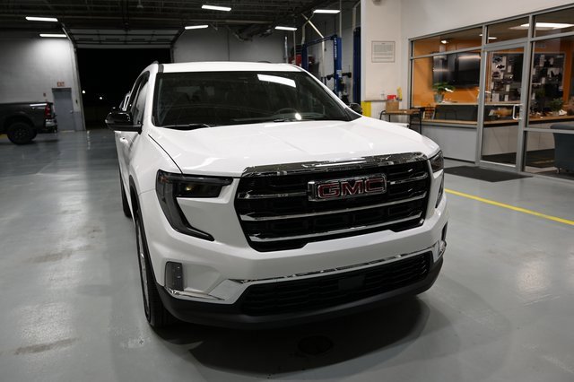 New 2026 GMC Acadia Elevation w/ Elevation Premium Package image 3