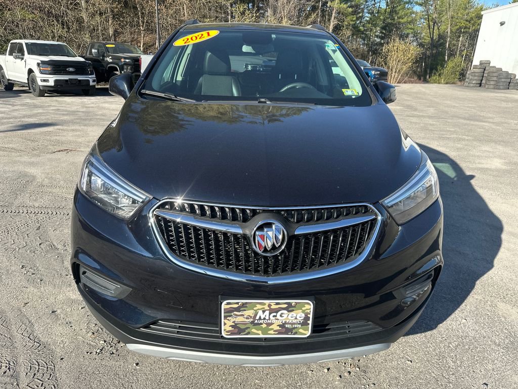 Used 2021 Buick Encore Preferred AWD/4WD image 8