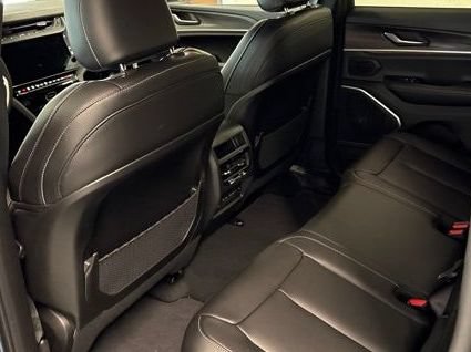 New 2026 Jeep Grand Cherokee Limited AWD/4WD image 21