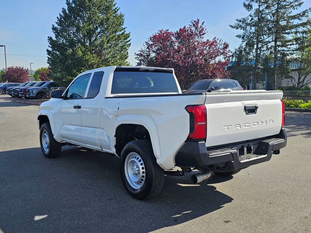 Used 2024 Toyota Tacoma SR RWD image 5