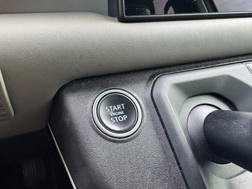 Used 2022 Land Rover Defender 110 X-Dynamic HSE image 24