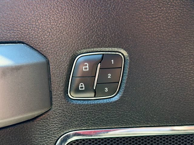 Used 2020 Ford F150 Platinum w/ Equipment Group 701A Luxury AWD/4WD image 28