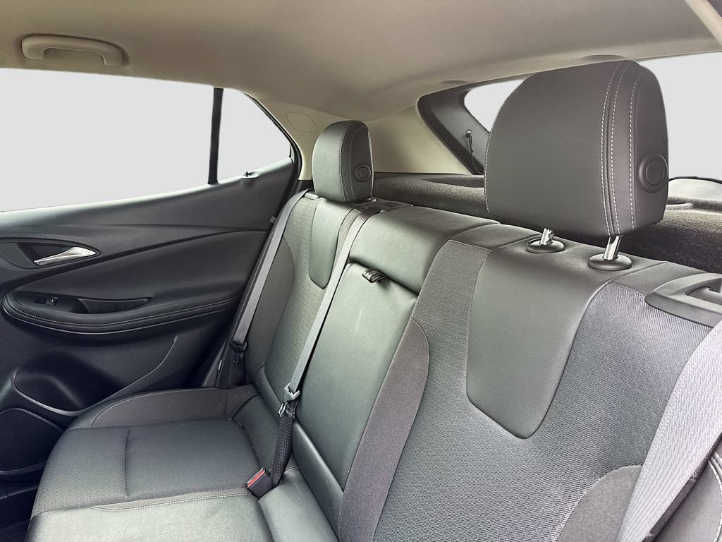 Used 2024 Buick Encore GX Preferred w/ Comfort Package FWD image 19