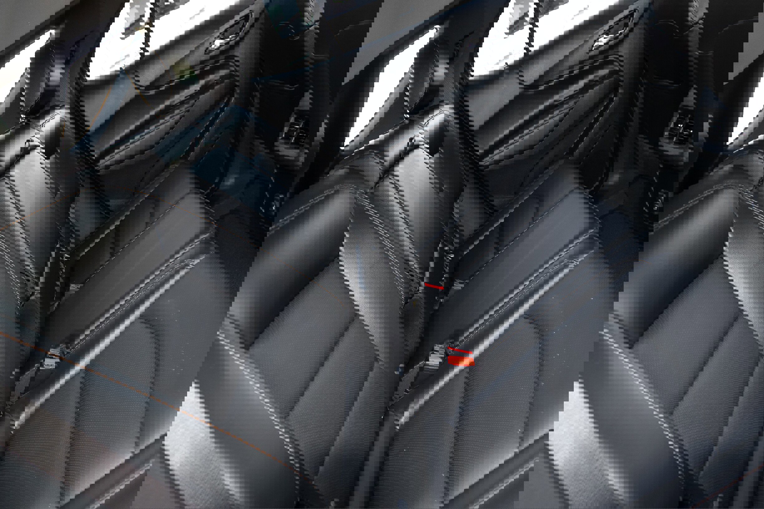 Used 2019 Chevrolet Equinox Premier image 16