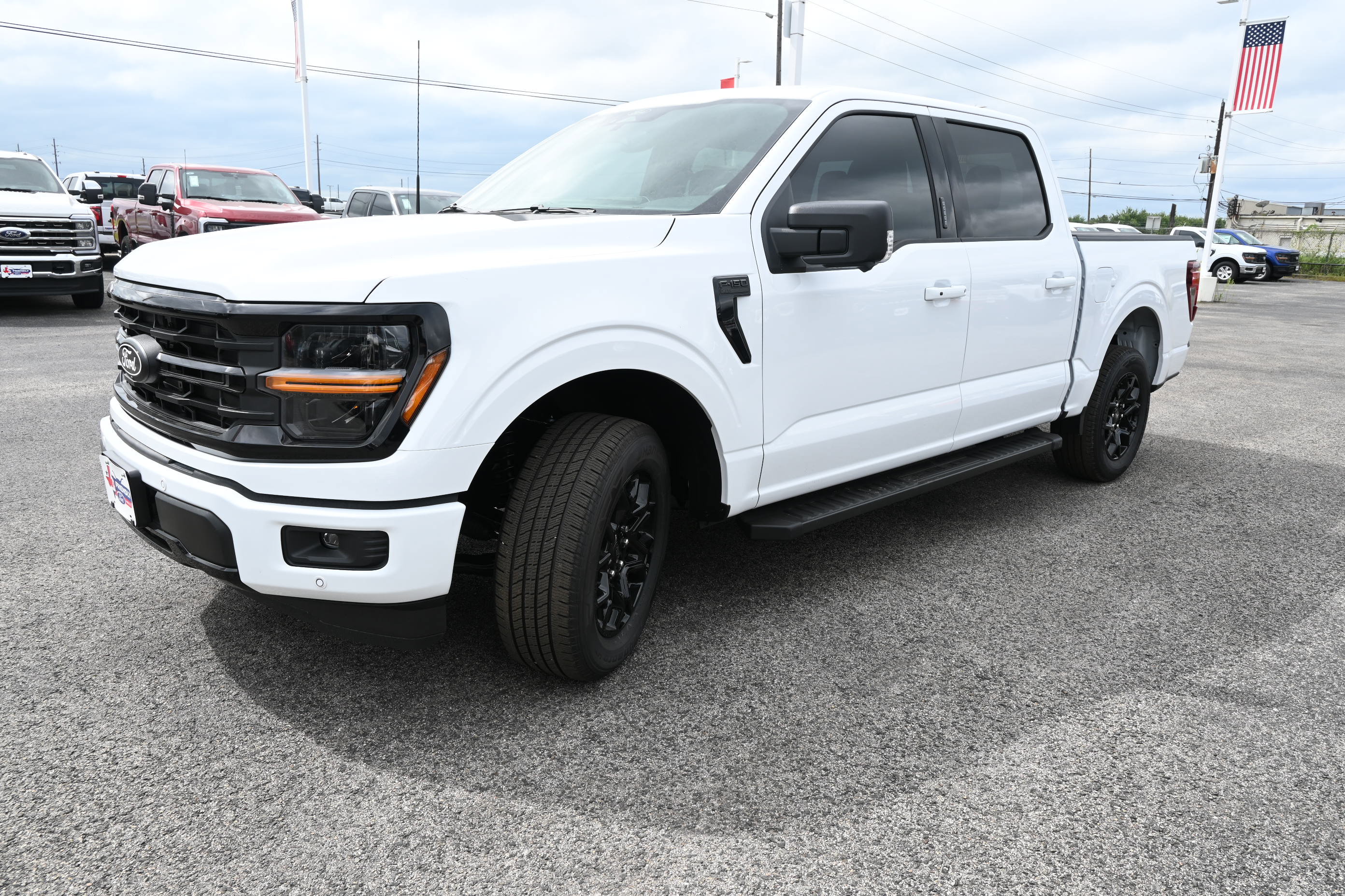 New 2026 Ford F150 XLT w/ Equipment Group 302A MID RWD image 9