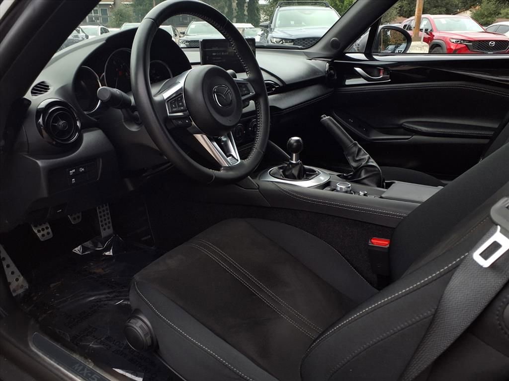 Certified 2024 MAZDA MX-5 Miata Club w/ Interior Package image 16