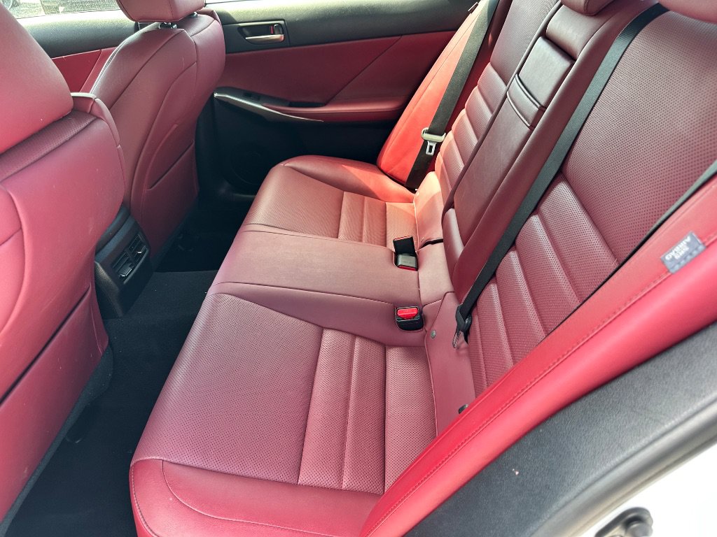 Used 2018 Lexus IS 300 F Sport w/ F Sport Package RWD image 13