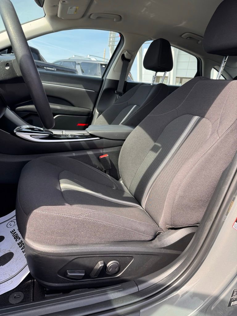Used 2023 Hyundai Sonata SEL image 9