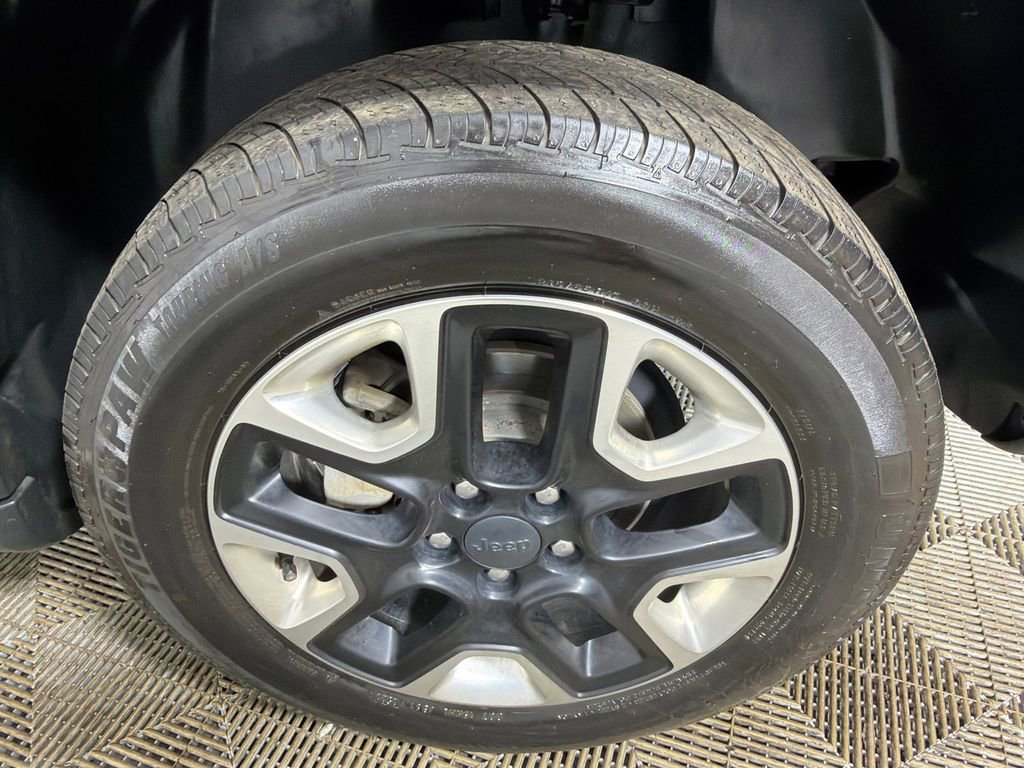 Used 2018 Jeep Compass Trailhawk w/ Leather Interior Group image 21