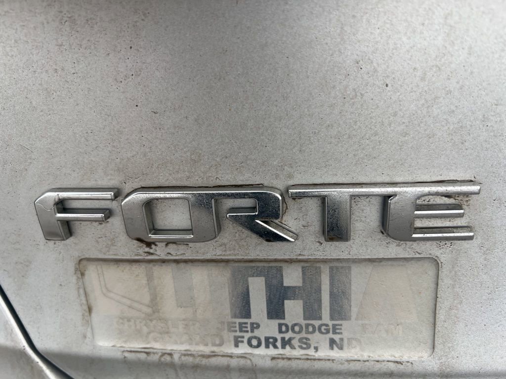 Used 2014 Kia Forte EX image 16