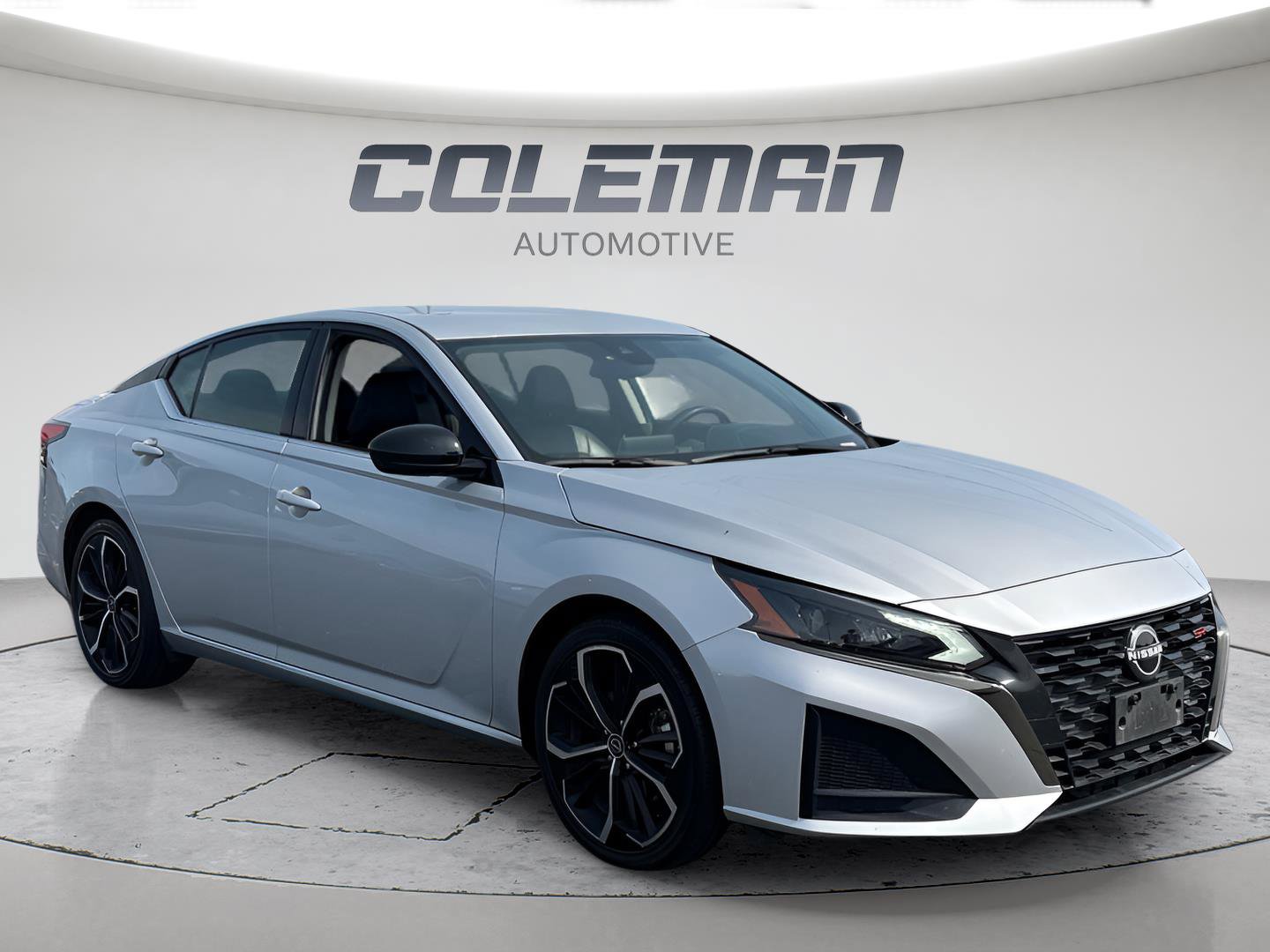 Used 2024 Nissan Altima 2.5 SR image 7